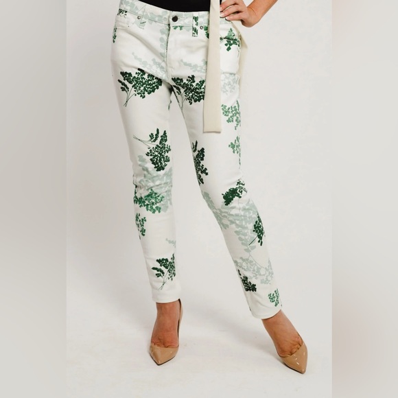 Nake’u Awai Jeans - Picture 3 of 4